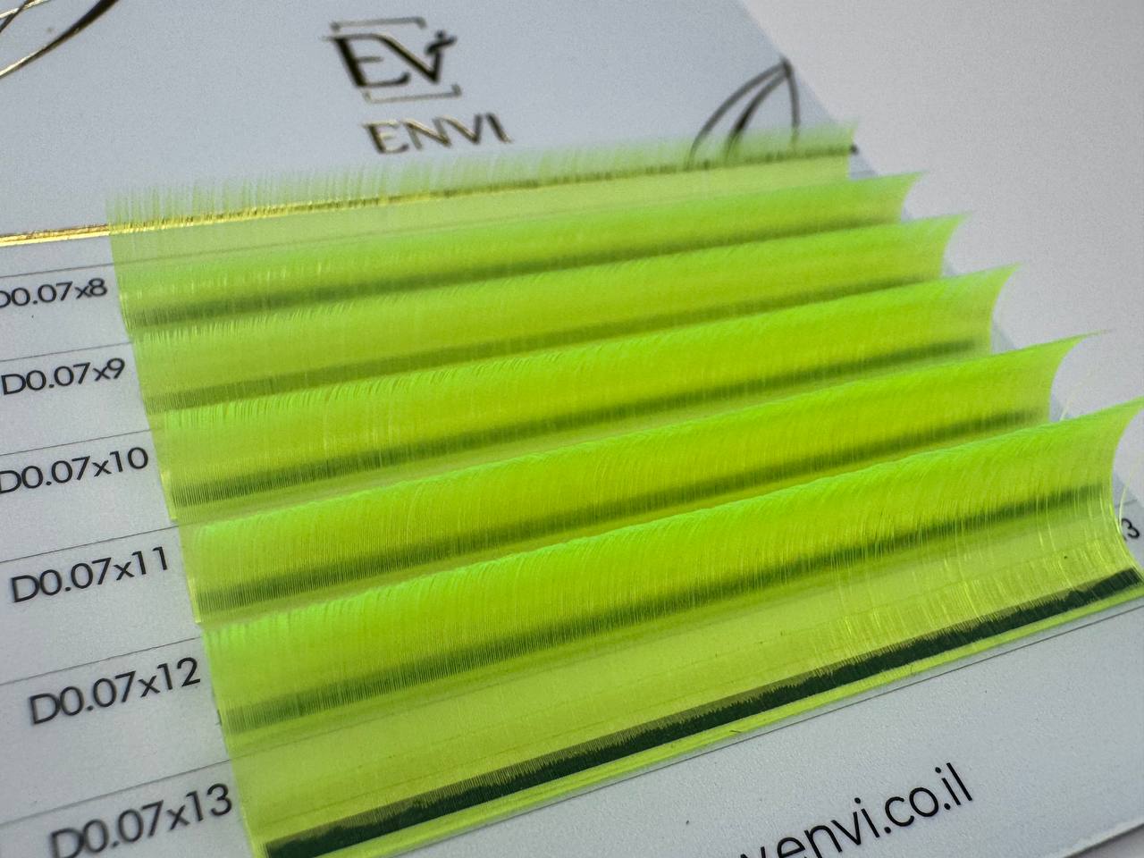 ריסים צבעוניים Envi (מיקס) Neon Yellow 6 שורות ריסים צבעוניים Envi (מיקס) Neon Yellow 6 שורות – תמונה 2