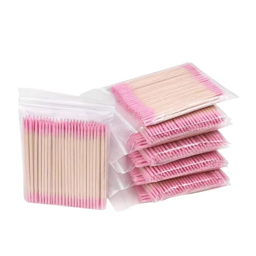 מקלות עץ קוסמטיים עם צמר גפן ורוד 100 יח׳